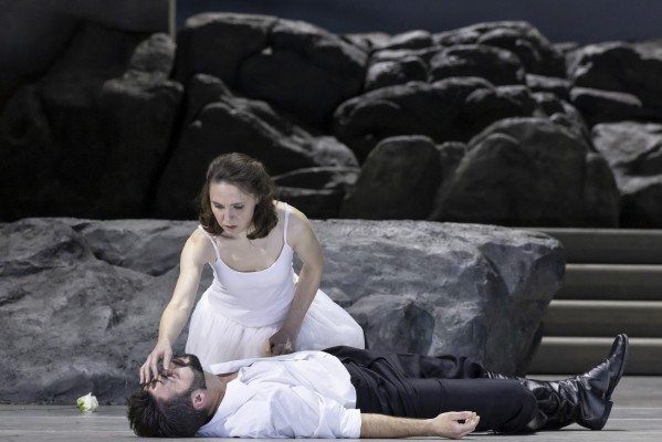 La música excelsa de Dvorák inunda Les Arts con 'Rusalka'