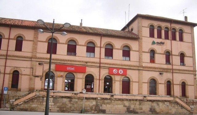Transportes licita por 84 millones la renovación integral de la vía entre Buñol y Utiel