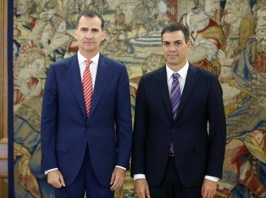 Pedro Sánchez exige que Rajoy vaya a la investidura y evita aclarar qué hará él si fracasa