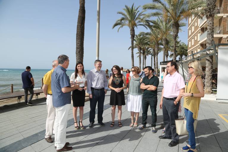 El Consell al completo en el Seminari de Torrevieja. JOAQUÍN CARRIÓN - 