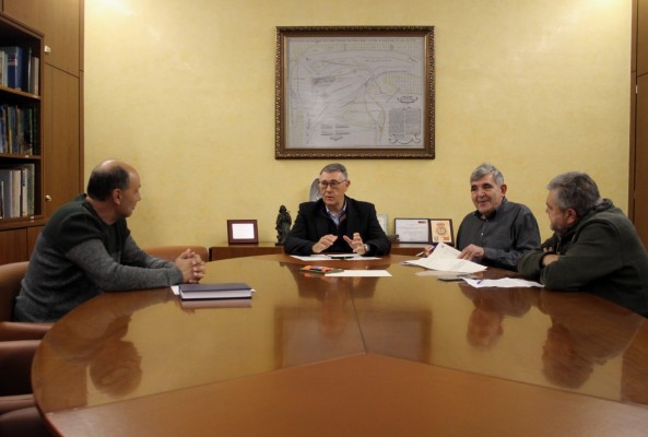 El presidente de la CHS mantiene una reunión de trabajo con los regantes de Calasparra y Cieza 