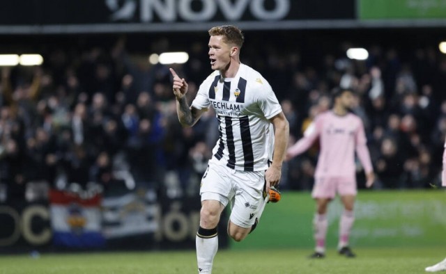 Sebastian Gronning apunta al fútbol alemán