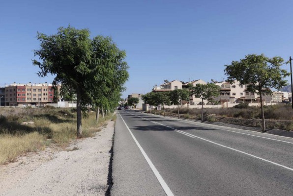 La Diputación expone el proyecto para crear un carril bici entre Albatera y Hondón de los Frailes