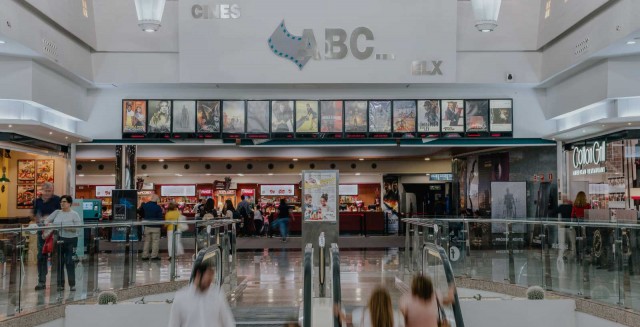 L'Aljub de Elche impulsa una reforma integral de sus cines y busca un perfil diferencial con tiendas 'premium'