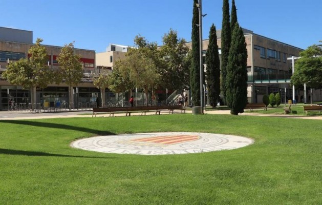 El Gobierno invierte dos millones en el Centro de Tecnología Nanofotónica de la UPV
