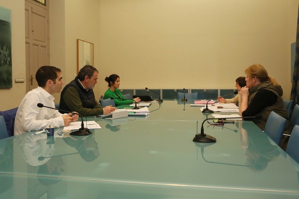 La Diputación de Alicante acepta unas 20 enmiendas de la oposición a los presupuestos por más de 1,6 millones de euros