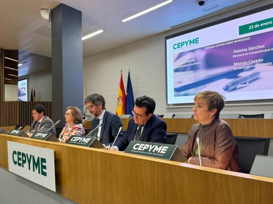 El calzado advierte a la UE de las consecuencias del reglamento de morosidad y pide un régimen especial para pymes