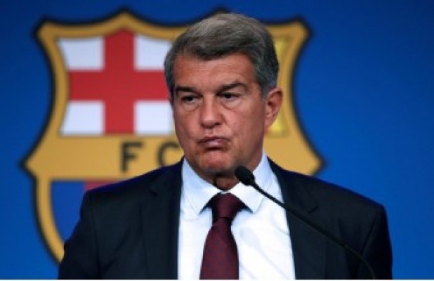Laporta acepta que Xavi se marche a final de temporada 