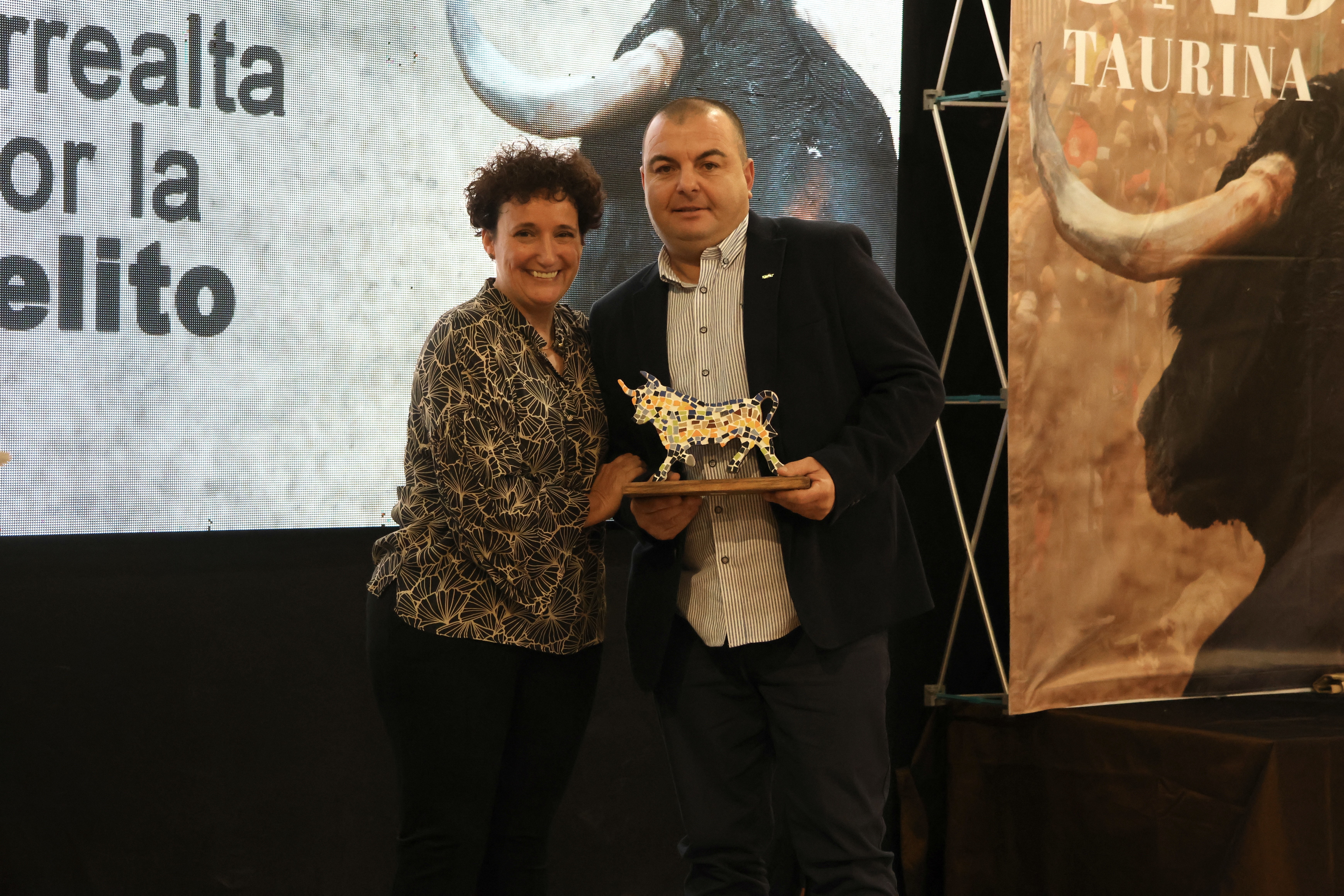 Onda rinde homenaje a los protagonistas del mundo taurino en la XIII Gala del Bou 
