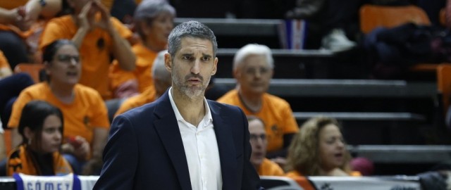 Rubén Burgos: 