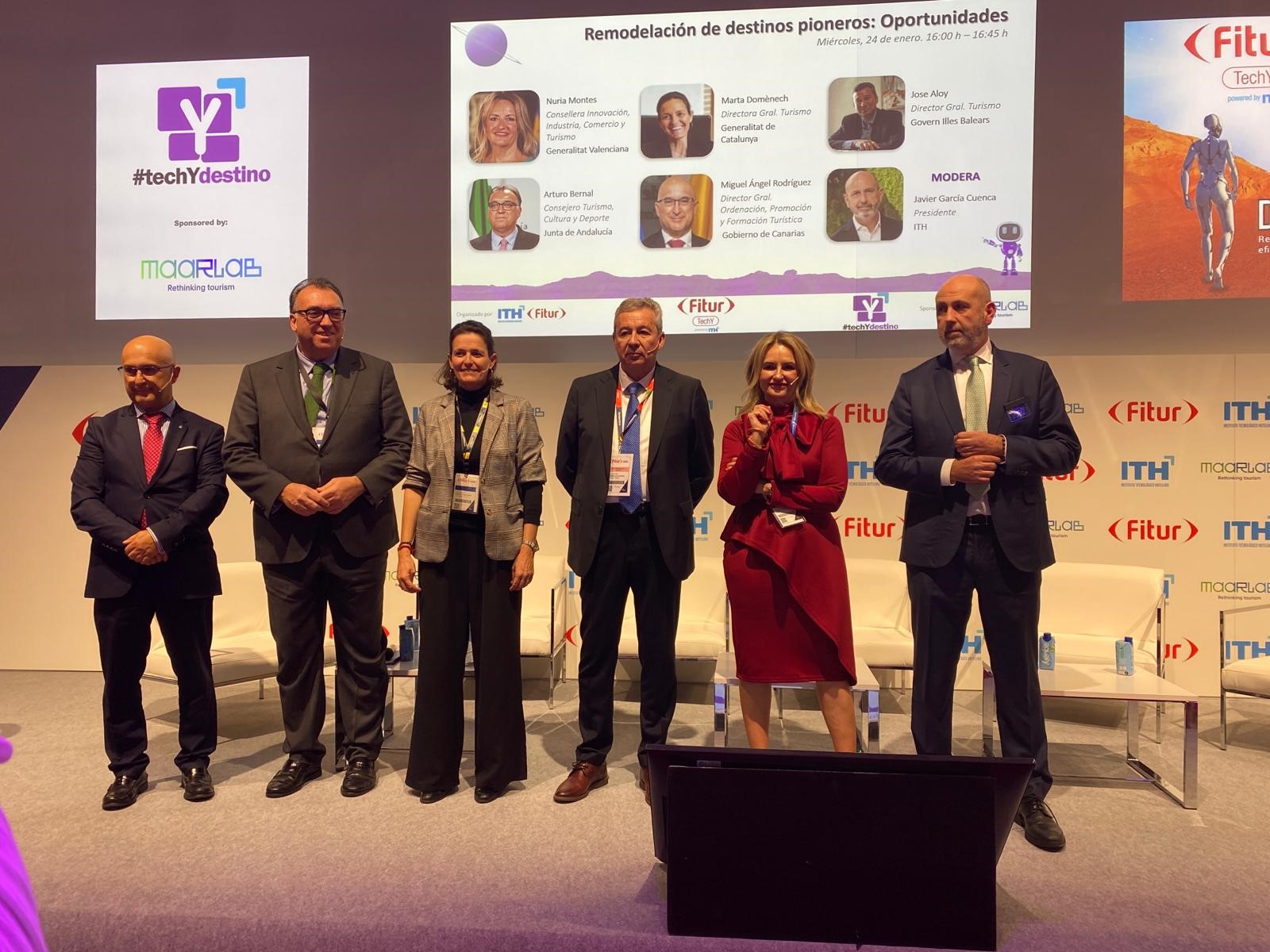 El Consell reivindica en Fitur un fondo de financiación estatal para municipios turísticos