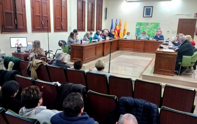 Benetússer aprueba una declaración institucional de apoyo al soterramiento de las vías