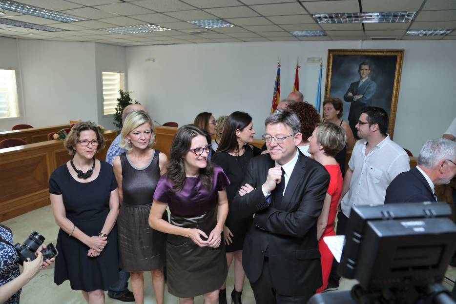 Ximo Puig, Mónica Oltra y el resto del Consell en el Seminari Torrevieja - 