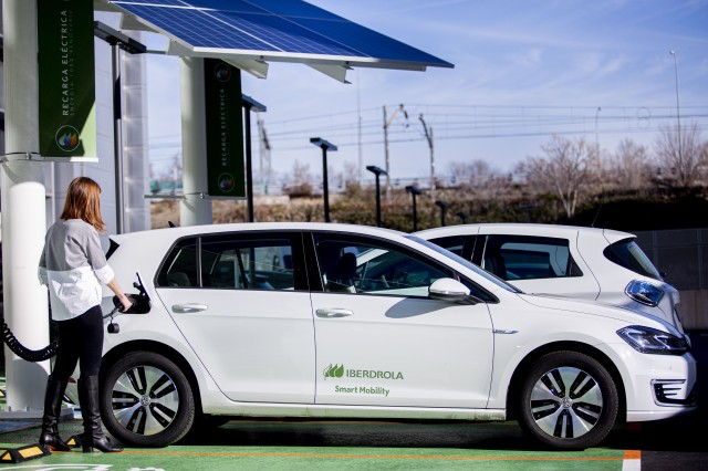 Iberdrola lanza una calculadora gratuita que ayuda a las empresas a ahorrar en la factura energética