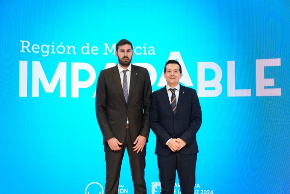Antelo reclama a AENA una gestión 