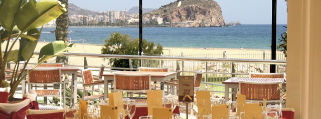 El grupo Senator asume la gestión de los dos hoteles de Montiel en Águilas: mantendrá las plantillas