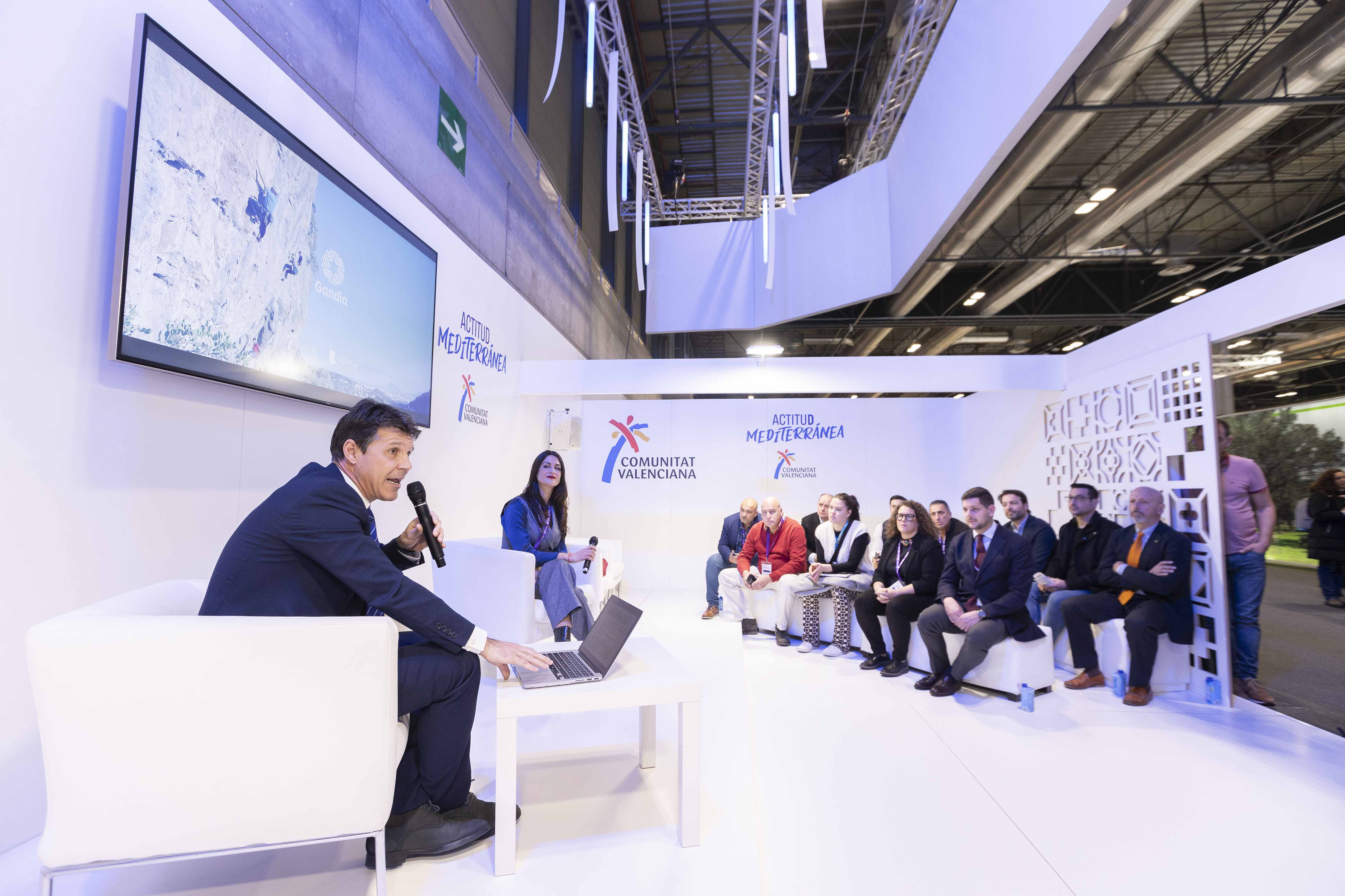 Gandia presenta en Fitur su oferta deportiva para desestacionalizar el turismo 