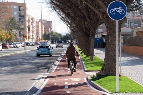 Hasta ocho empresas participan en los concursos por valor de 1,1 millones de euros para ampliar la red de carriles bici de Cartagena