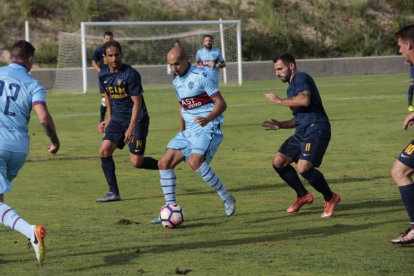 El Levante UD vence al UCAM Murcia por la mínima