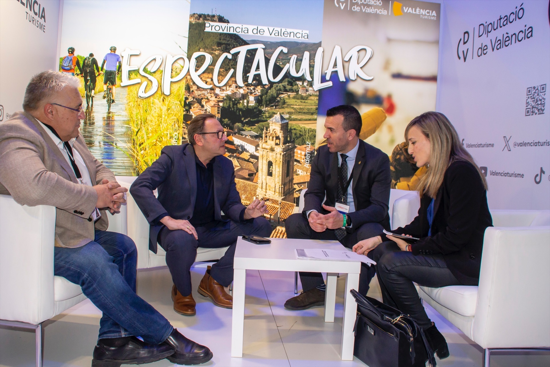La Diputación anuncia en Fitur un plan para ayudar a la hostelería de los pequeños municipios