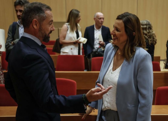 El PP, en un brete: Compromís, PSOE y Vox dicen 