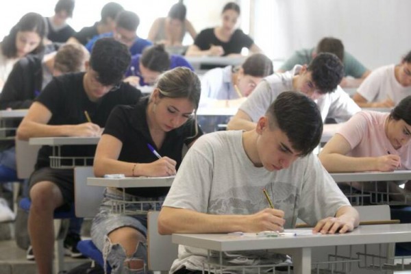 Ortuño defiende la unificación de pruebas de acceso a la universidad: 