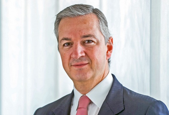 Estos son los siete temas de inversión para aprovechar (bien) 2024 