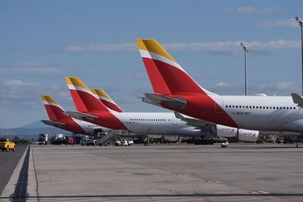 La Unión Europea investiga si la compra de Air Europa por Iberia altera la competencia
