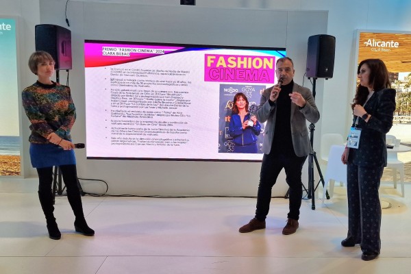 El Festival de Cine de Alicante homenajeará a Clara Bilbao con el premio Fashion Cinema 
