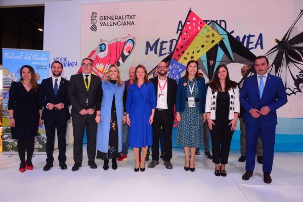 Castelló adelanta el inicio de la temporada estival y pone en valor sus playas con el Festival del Viento
