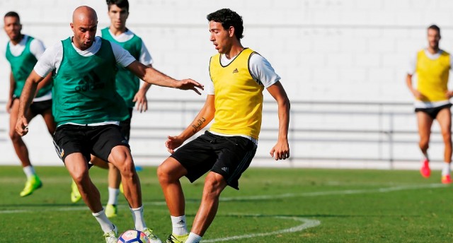 Parejo, al margen del grupo