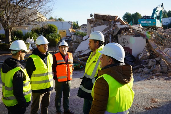 La segunda fase de demolición del IES L’Estació de Ontinyent comenzará en marzo
