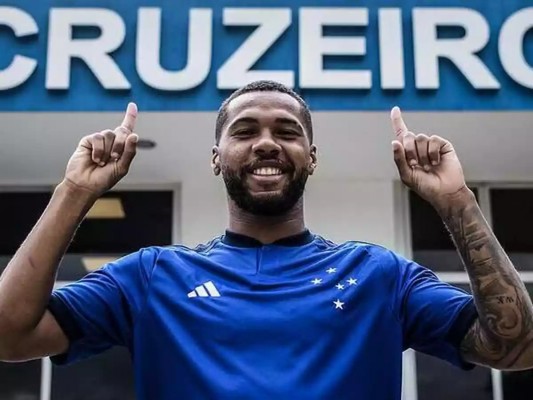 El Elche valora la incorporación de Wesley, polivalente atacante del Cruzeiro