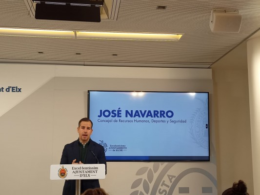Recursos Humanos en Elche empieza a aprobar las bases específicas para estabilizar 489 interinos