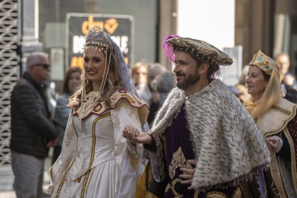 Procesión, mascletà y misa para celebrar 