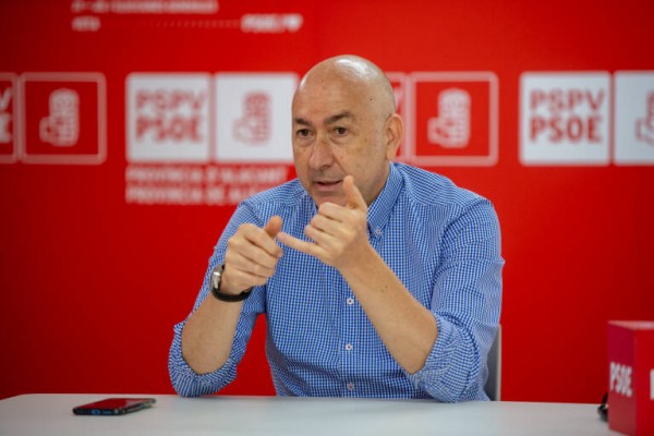 Alejandro Soler, dispuesto a pugnar por el PSPV, asegura que  buscará un acuerdo con otros  aspirantes