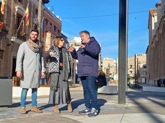 Sabors, colors i cultura: el mercat de la carxofa de Benicarló amplia la seua oferta gastronòmica