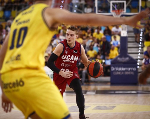 El UCAM CB cede dos puestos y sólo tiene a un triunfo a los que amenazan su lugar en el play off