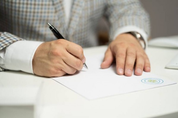 Los contratos temporales marcaron mínimo en 2023 con más peso de los de muy corta duración
