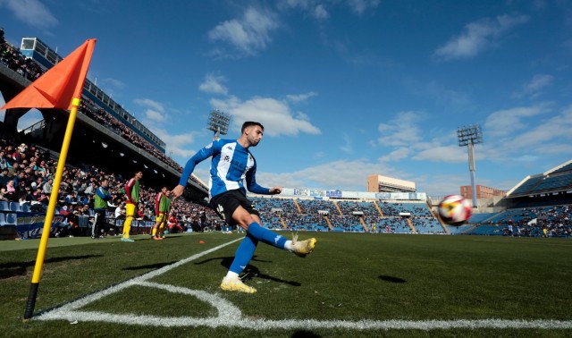 La lucha por el liderato se aprieta: el Lleida emula al Hércules y también pierde