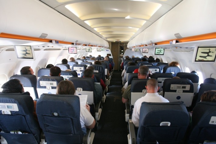 En uno de cada 650 vuelos se produce una emergencia médica aguda
