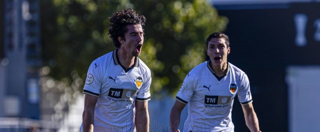 El VCF Mestalla se impone con autoridad al CE Manresa