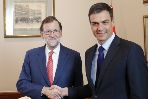 Sánchez mantiene su no al PP: 
