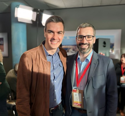 Pedro Sánchez vuelve a confiar en el murciano Francisco Lucas para la ejecutiva del PSOE