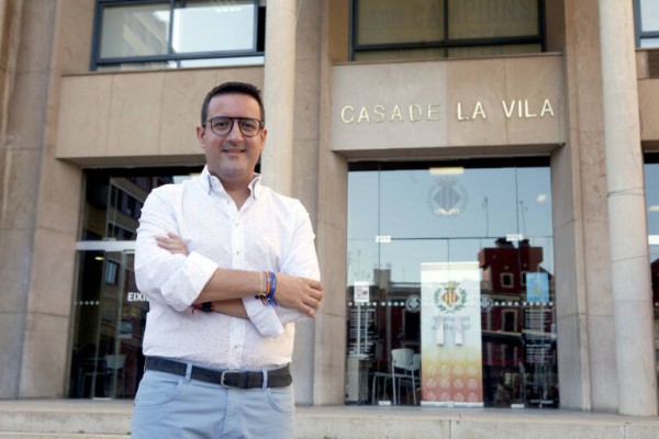 El PP acusa a Benlloch de engañar con el cierre de Innovación y lo justifica para ahorrar en gasto público