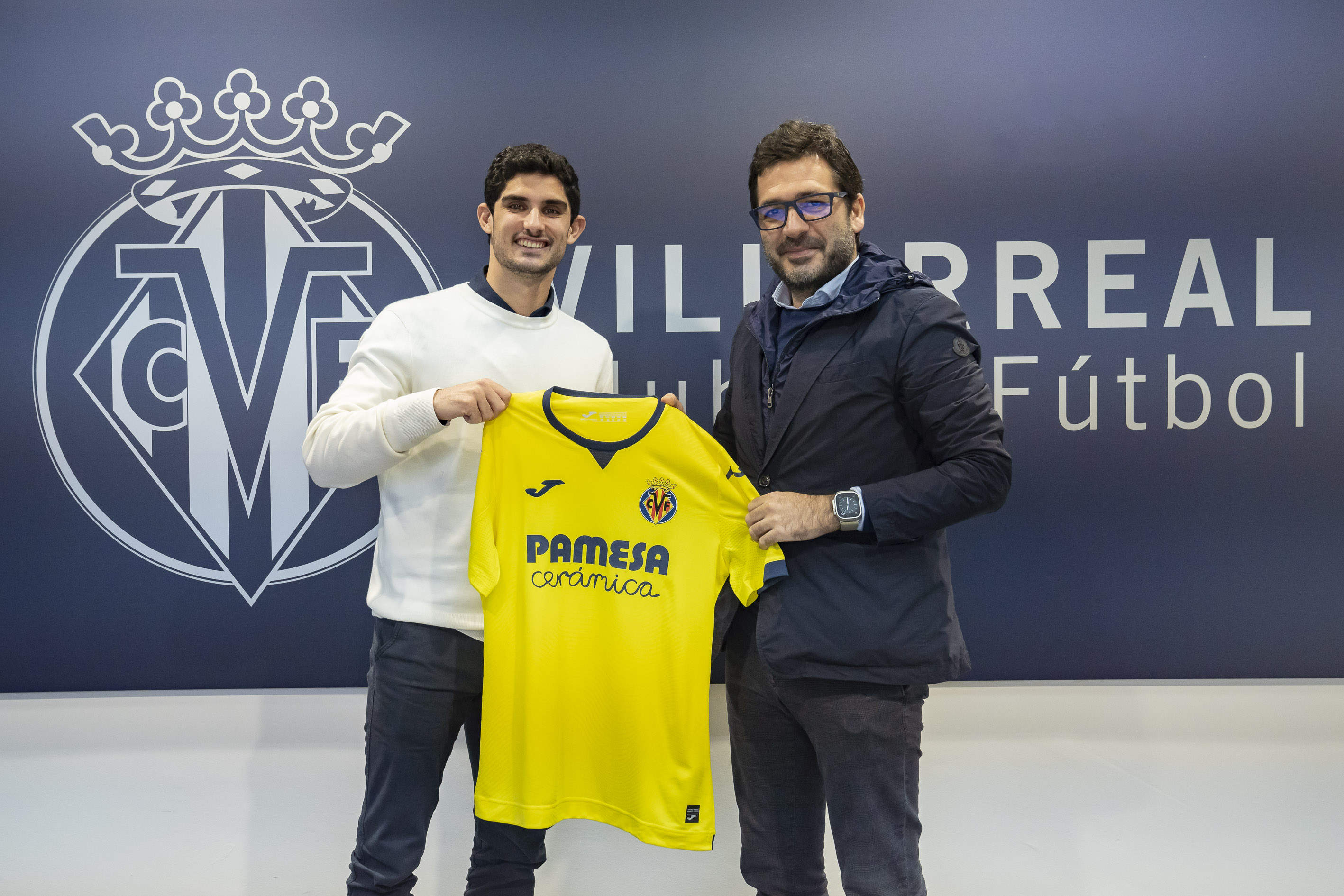 El Villarreal hace oficial la llegada de Gonçalo Guedes: 