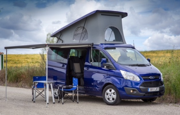 Ford Custom by Tinkervan: Viaja este verano con la casa a cuestas‏