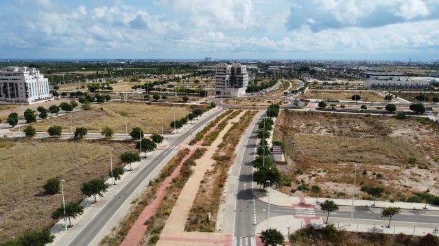 Sagunt obligará a los grandes tenedores a construir vivienda en solares sin edificar

