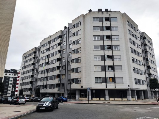 El mercado inmobiliario se enfría en la Región: cae la compraventa de viviendas un 14,5%