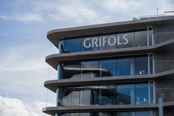 La CNMV pide información adicional a Scranton, el segundo mayor accionista de Grifols
